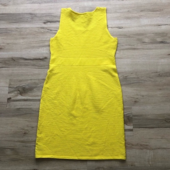 Lauren Ralph Lauren Sunny Yellow Ribbed Midi Dress - Picture 5 of 6